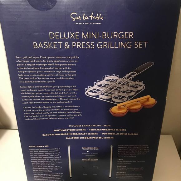 Sur La Table Deluxe Mini-Burger Basket & Press Grilling Set new in box - Picture 2 of 3